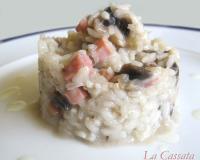 Un risotto très facile et gourmand, il se prépare vite et il est parfait pour un bon repas.
