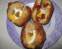 Recette pour les petits qui vont l'adorer, pour la sauce piquante, on peut la remplacer par la mayonnaise, ou bien harissa la diluer avec de l'eau pour réduire.