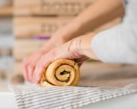 Pour vos gâteaux roulés à la place de la génoise, Christophe Michalak livre sa recette de biscuit façon pâte à choux