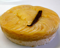 Pomme et gâteau de riz au lait de coco