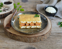 Millefeuille croustillant de saumon fumé 3 poivres et baie de Sichuan au fromage frais