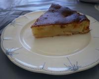 Gâteau aux yaourts et pommes facile !