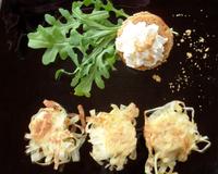 Un petit concentré de produits de Champagne Ardennes: on retrouve le boudin blanc, la moutarde, le fameux Chaource et le pain d'épice de Reims ... recette riche en saveurs…