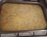 Un gratin de courgette avec du riz, du lait et du jambon. Un repas complet qui change et diététique