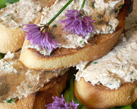 Toasts aux rillettes de sardines