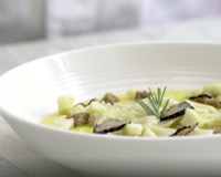 Farfalle à la crème de potiron, croutons et truffe noire