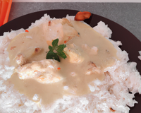 Chapon sauce blanche et riz sauvage