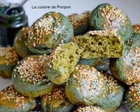 Je vous propose des petits pains en accompagnement d'un repas ou pour un sandiwch un peu hors du commun. 