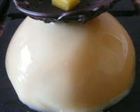 Entremet mousse mangue et chocolat blanc