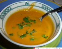 Velouté maison de carottes au miel et à la coriandre