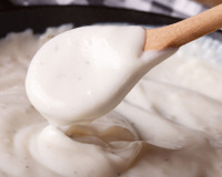 Sauce béchamel au lait entier et noix de muscade