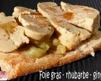 Reste de rhubarbe + reste de foie gras mi-cuit + gingembre = tartine du lendemain ultra gourmande !