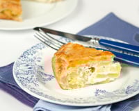 Tourte aux pommes de terre et au boursin à l'ail et aux fines herbes