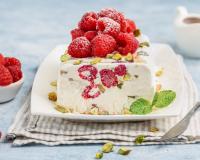 Semifreddo avec framboises et limoncello