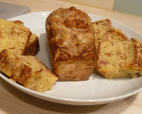 Cake Jambon Cru, Comté et Noix de Cajou