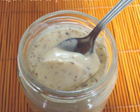 Caramel au beurre salé "maison" et pépites de chocolat réunis dans un même yaourt!