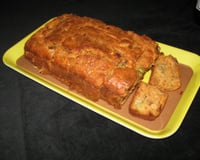 Cake au thon à la tomate et olives vertes