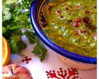 Une marinade marocaine qu'on utilise pour le poisson soit en Tajine soit frit! On l'utilise aussi pour les galettes de pommes de terre Maâkouda et personnellement j'adore…