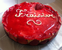 Fraisier traditionnel aux fraises Charlotte