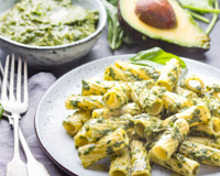 Pates aux amandes et à l'avocat