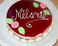 Un fraisier au délicat parfum de litchee. Un pur délice !