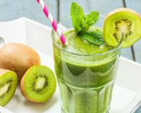 Smoothie orange kiwi