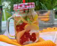 Eau aromatisée au melon, groseilles et citron