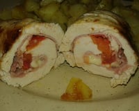 Roulés de dinde farcis au bacon, mozzarella et tomates séchées