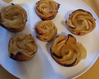 Tartelettes aux pommes en forme de roses