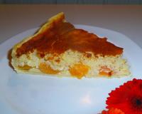 La tarte au riz : une spécialité de mes voisins les belges! J'ai juste ajouté des fruits car je trouvais que ça allait bien ensemble :)