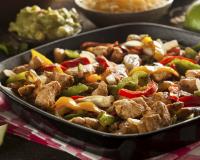 Fajitas au poulet et aux poivrons