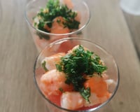 Verrines avocat-crevette et sauce cocktail