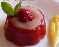 Un dessert tout en légèreté plein de fraîcheur, délicieusement parfumé par les fraises Charlotte au bon goût de fraises des bois, accompagné d'une crème au citron. Un…