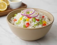 Salade de riz colorée et vinaigrette citronnée