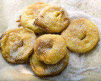 Beignets aux pommes et Calvados