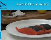 Lever un filet de saumon - Alaska SeaFood