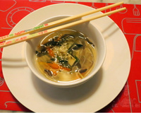 Soupe miso japonaise traditionnelle