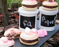Vous avez sans doute entendu parler des nouvelles tagada , les kipiiiiiik ! enfin les pink , je les adore et j'ai donc pensé à les integrer dans une ganache au chocolat…
