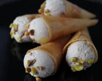 Délicieuses petites bouchées mettant en valeur le foie gras, et association parfaite avec un chutney d'abricots.