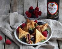 Des samoussas sucrés parfumés au rhum, parfaits pour un goûter ou comme dessert !