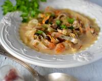 Une soupe de moules au safran très gourmande.Une recette proposée par Valérie du blog 'Marcia' Tack'.