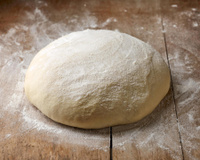Pâte à tarte maison : voici notre astuce pour diviser le temps de repos par 2 !