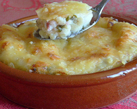 Ce gratin confectionné avec une bonne purée maison est un plat unique qui fait le régal des enfants.
