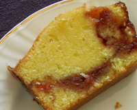 Quatre-Quarts à la confiture de fraises