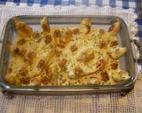 J'ai réparti les côtes de porc sur des assiettes préalablement chauffées.