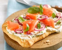 Mini pizzas au saumon