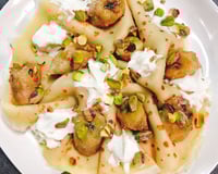 Crêpes aux bananes rôties & chantilly