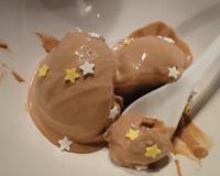 Voici une délicieuse glace à savourer en été...ou même en hiver!