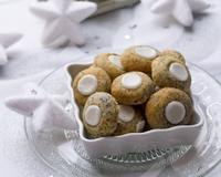 De jolis sablés au pavot, tout ronds et très bons !