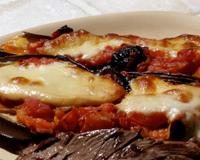 'Après avoir entendu parler dans plusieurs émissions de cuisine de la mozzarella fumée, je me suis mis à la recherche de ce fameux produit.C'est grâce à une amie, passionnée…